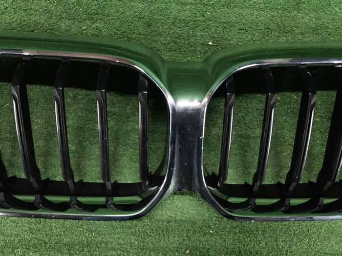 Решетка радиатора BMW 5er G30 (2020-2023)