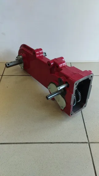 Редуктор в сборе на МКР402