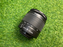Canon 600D kit 18-55mm 3.5-5.6 III (15.700 кадров)