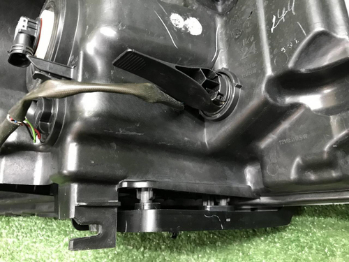 Фара левая Nissan Qashqai 2 j11 (17-23) галоген
