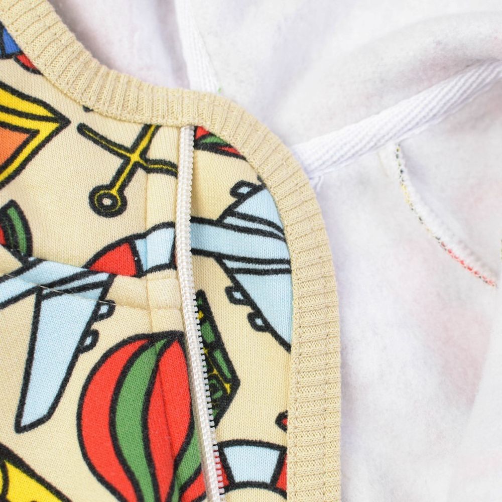 Комбинезон с клапаном и капюшоном "Travel story"