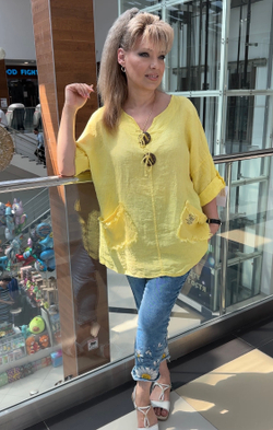 Льняная туника с 2-мя большими пуговками и кармашками