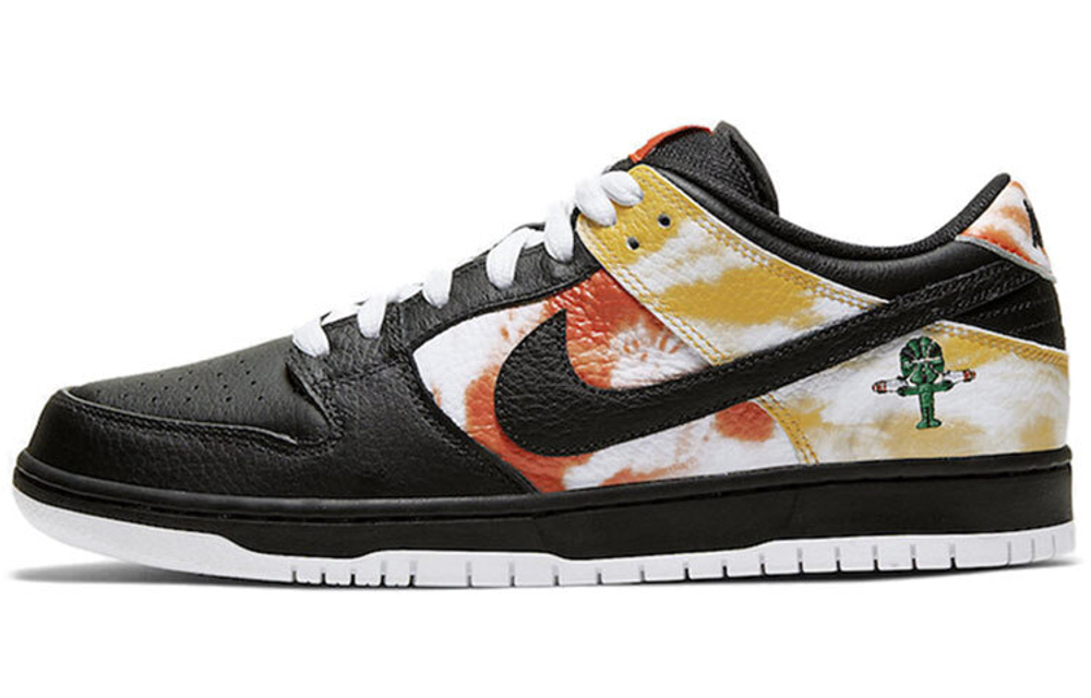 Nike Dunk SB heritage pro qs "roswell raygun" alien non-slip lightweight low-top sneakers for men and women with the same black tie-dye