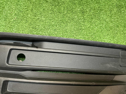 Решетка перед. бампера Volvo XC90 2 19-24 R-Design