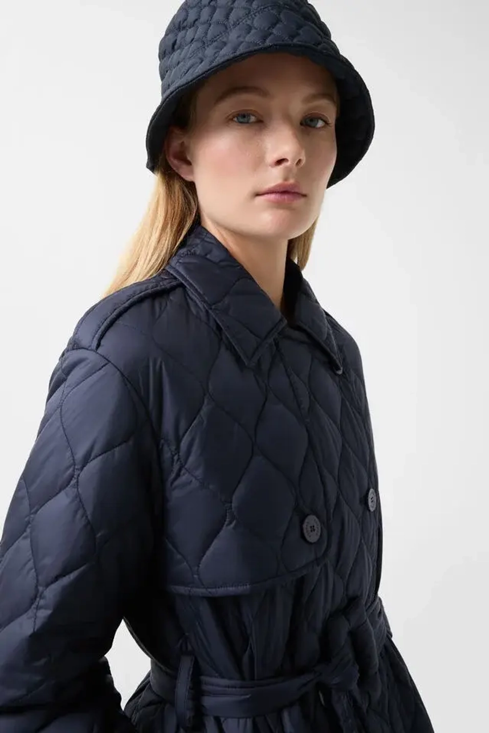Пальто женское BOGNER IVORY в синем цвете