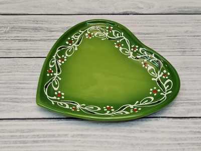 Тарелка Сердце23*22см.ритм
