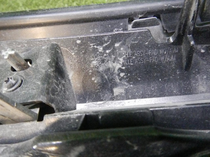 Решетка радиатора Infiniti QX60 (2016-2020)