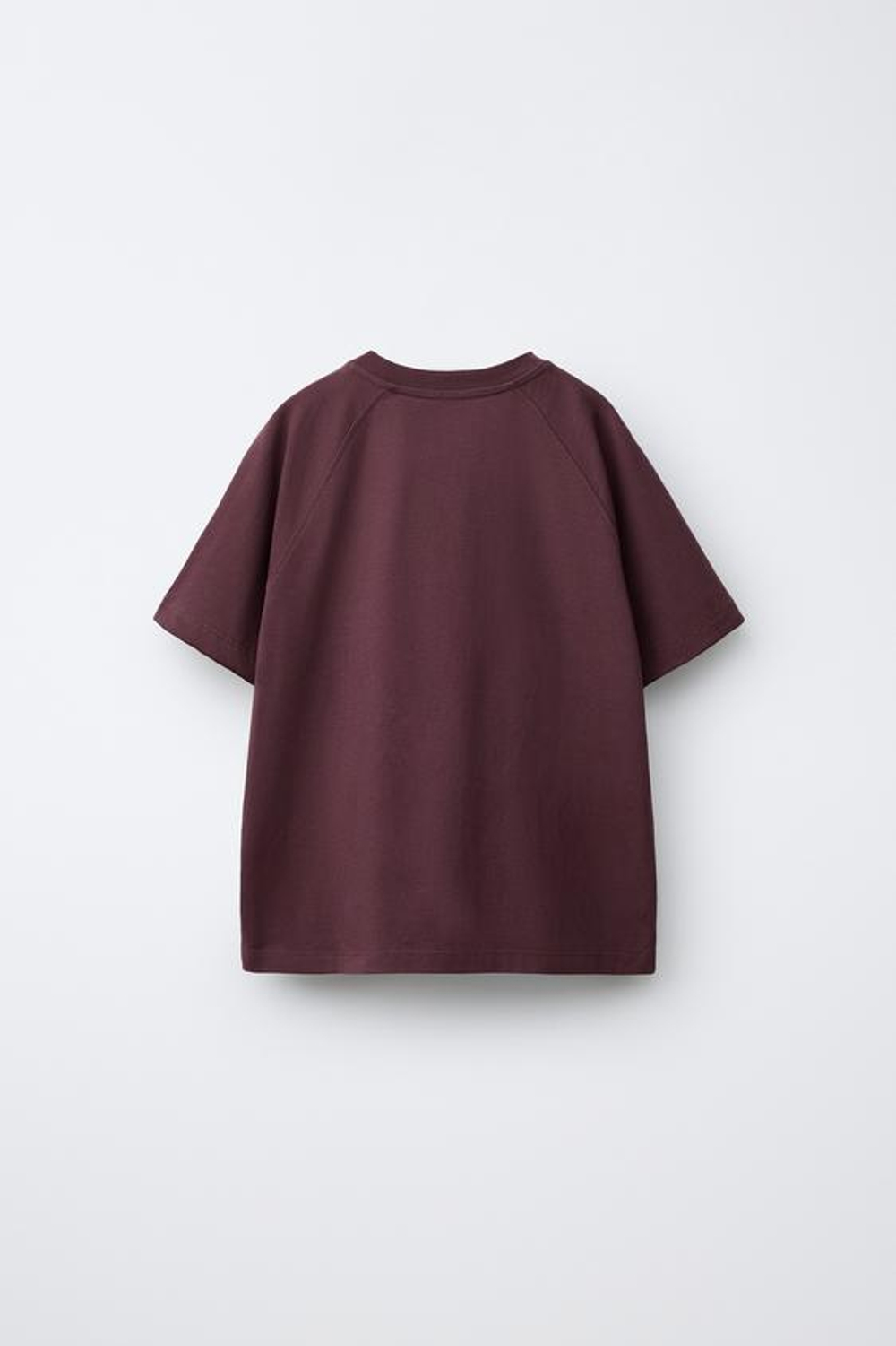 ZARA КОМПЛЕКТ ИЗ ФУТБОЛКИ И ШОРТОВ, ВИННЫЙ