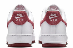 Кроссовки Nike Air Force 1 Low '07 "Valentine's Day 2024" FQ7626-100