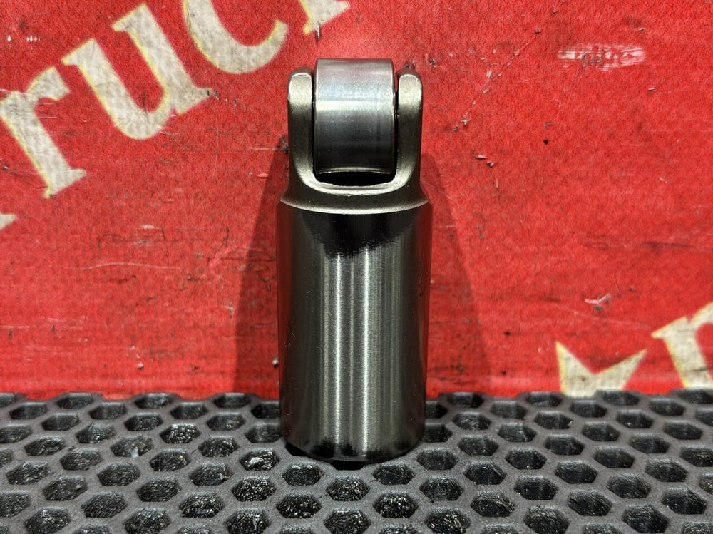 Толкатель впускного клапана 2019г