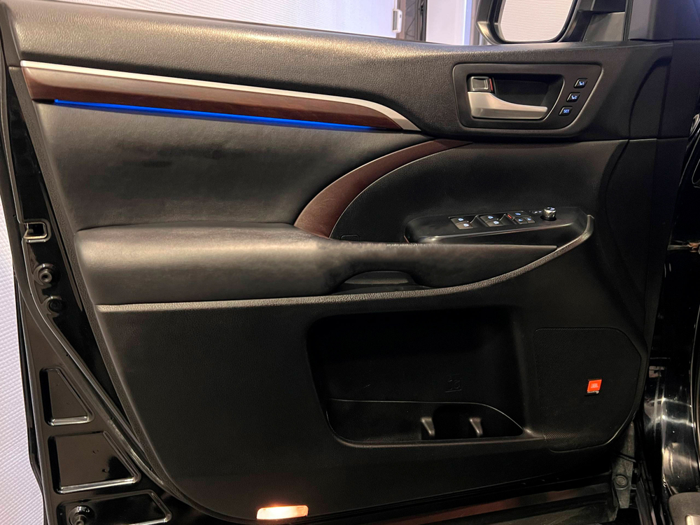 Toyota Highlander, 2015 год