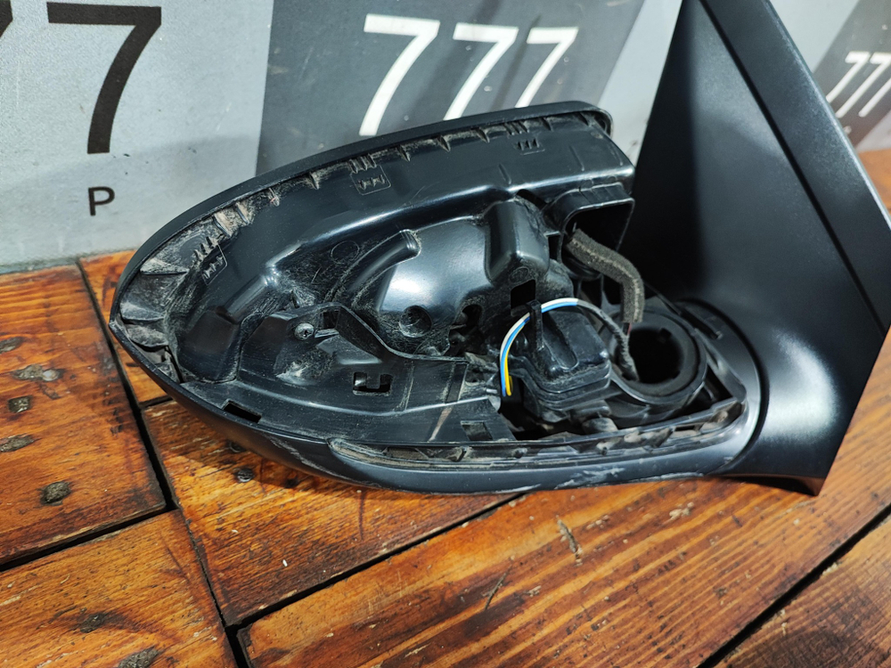 Зеркало правое 5 Pin Hyundai Solaris 2 17-нв Б/У Оригинал 87620H5110