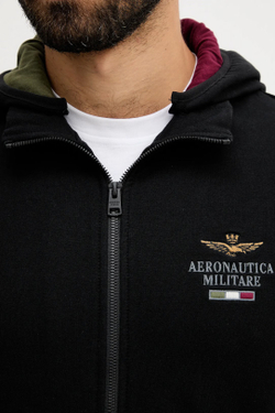 Спортивный костюм из хлопка