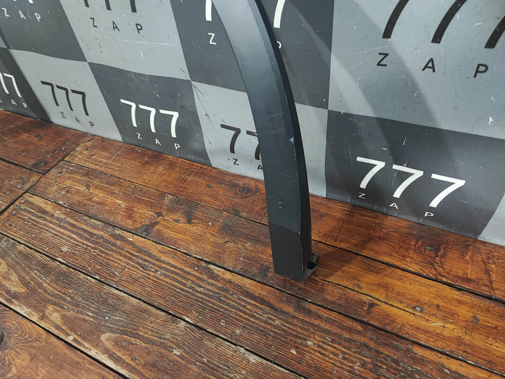 Накладка крыла заднего правого VW Tiguan 2 16-нв Б/У Оригинал 5NA854820J