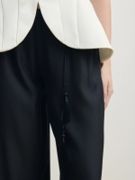 Молочный корсетный топ из атласа "Muse Blanc"