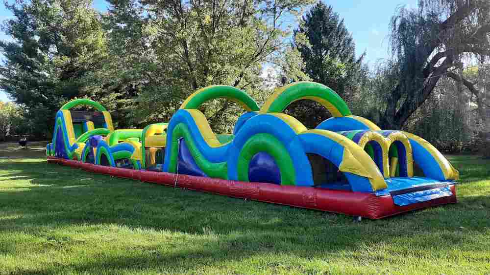 Коммерческая надувная полоса препятствий «Лазурная волна», 18×3×3 м