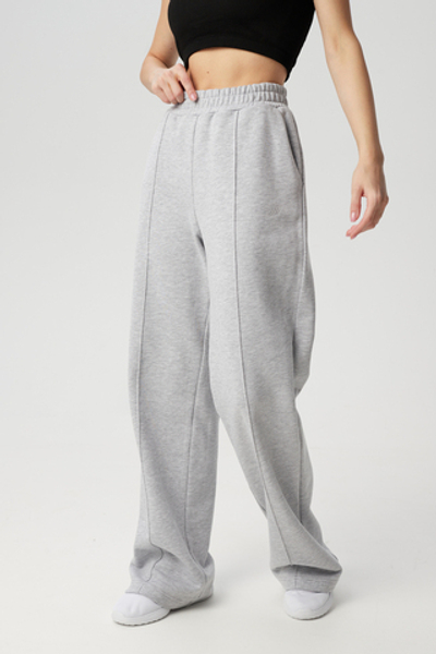 Брюки со стрелками