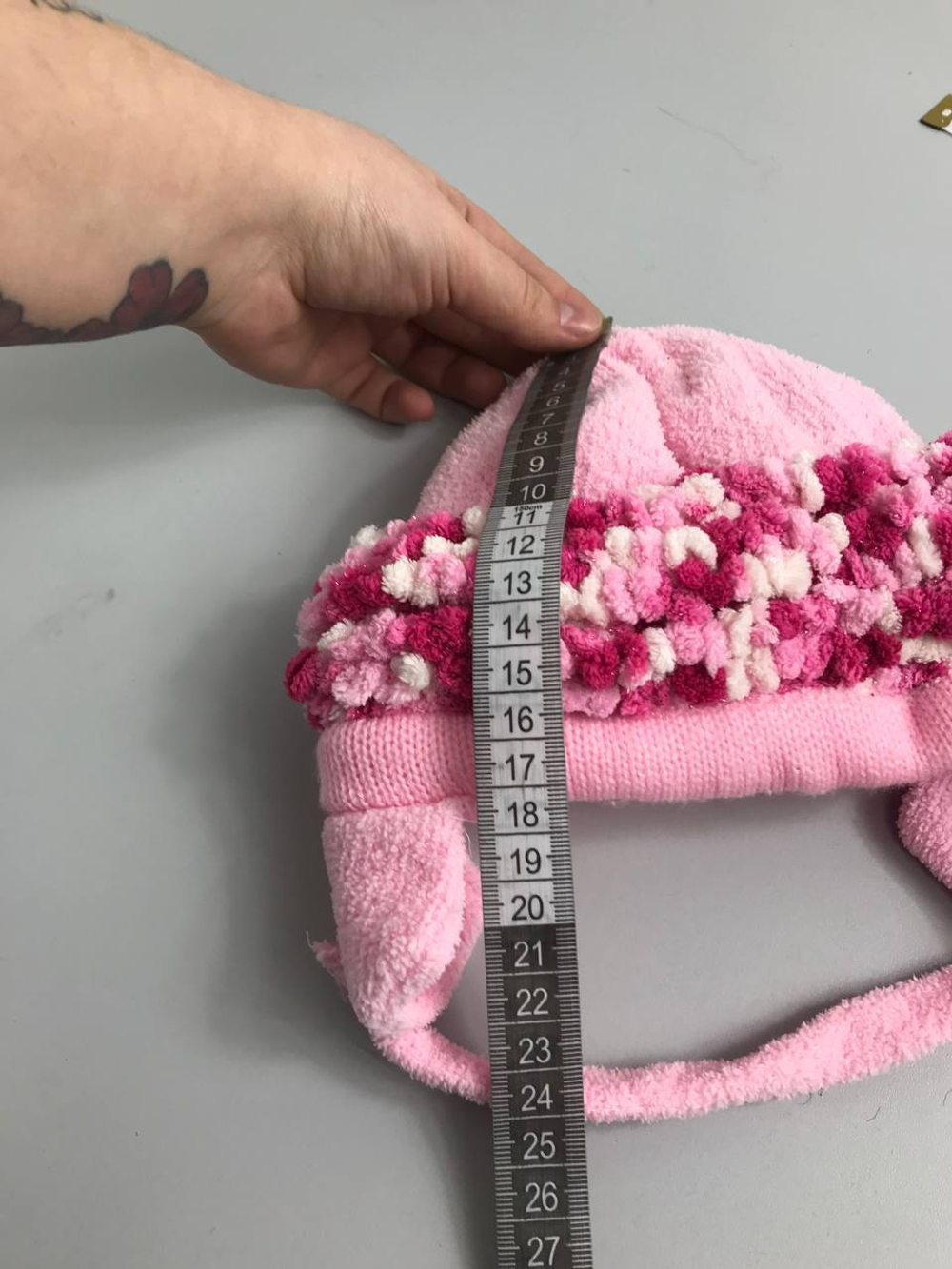 Шапка красивая на 1/2 года