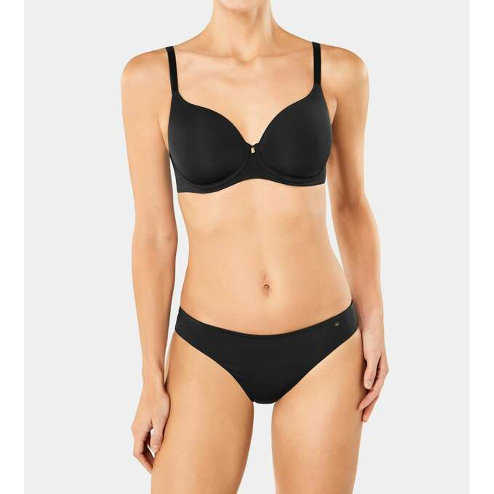Бюстгальтер Triumph Body Make-Up Essentials WP черн