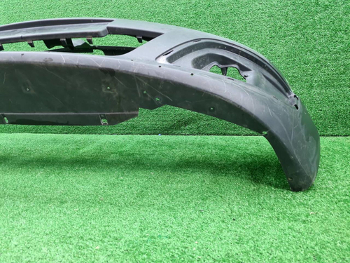 Бампер передний Lada Largus (2012-2021)