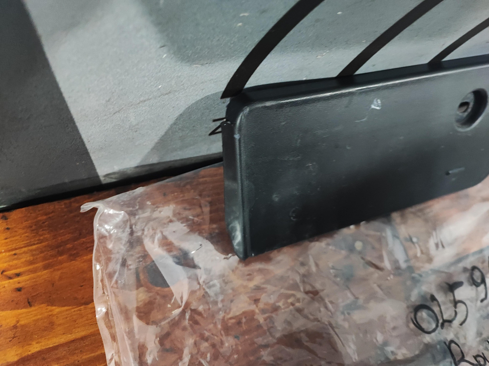 Площадка гос. номера RAV4 V (XA50) 18-нв Новая Оригинал 5211442150