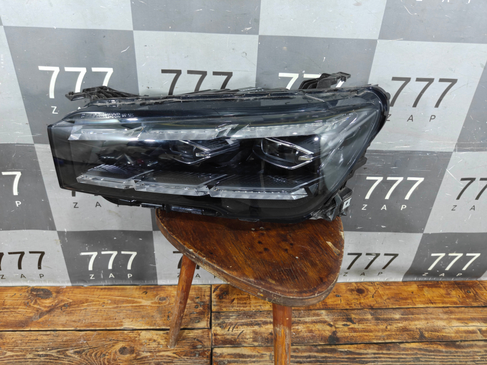 Фара левая LED Geely Monjaro 21-нв Б/У Оригинал 7051047300