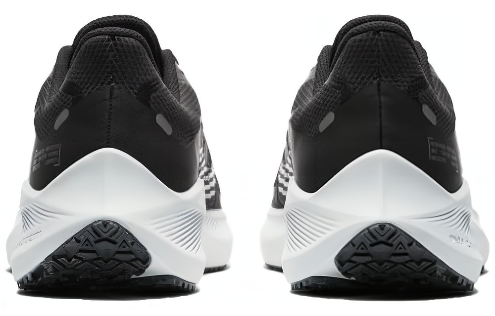 Кроссовки Nike Zoom Winflo 7 Shield
