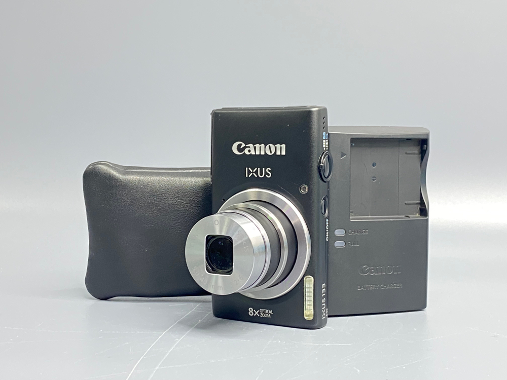 Canon Ixus 133