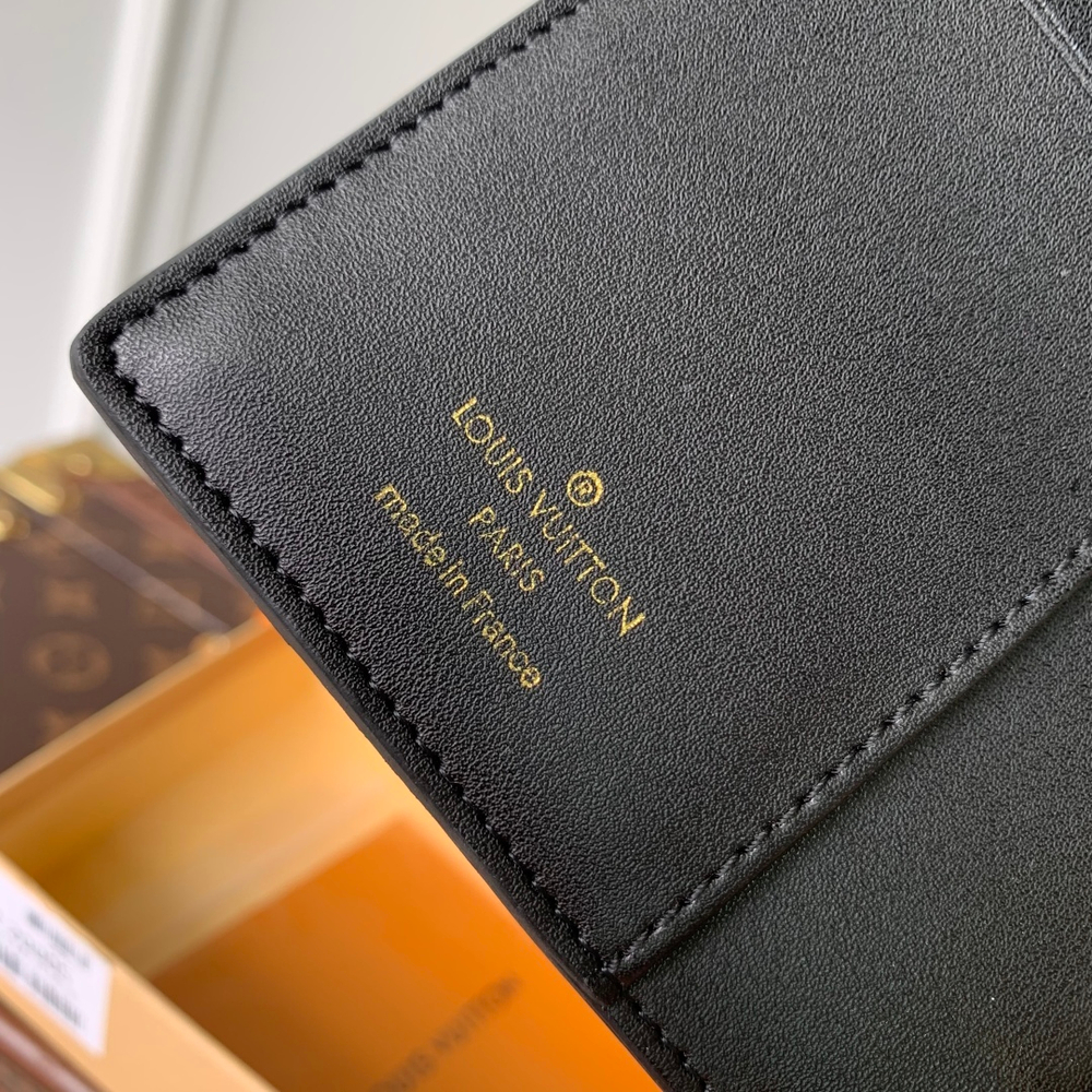 Louis Vuitton Small Ring Agenda