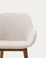 Стул Konna бежевого цвета на ножках из массива ясеня