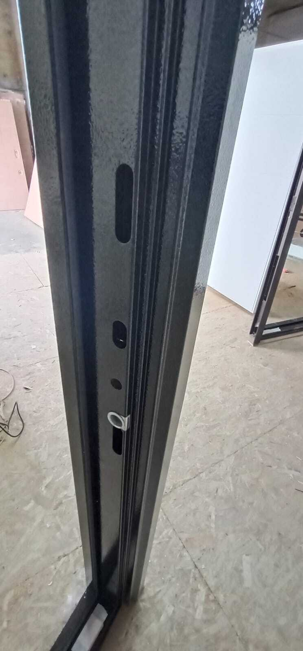 Дверь Входная Бункер BN-10 Тепло Плюс 32 Зеркало тонировка Серый софт рельеф