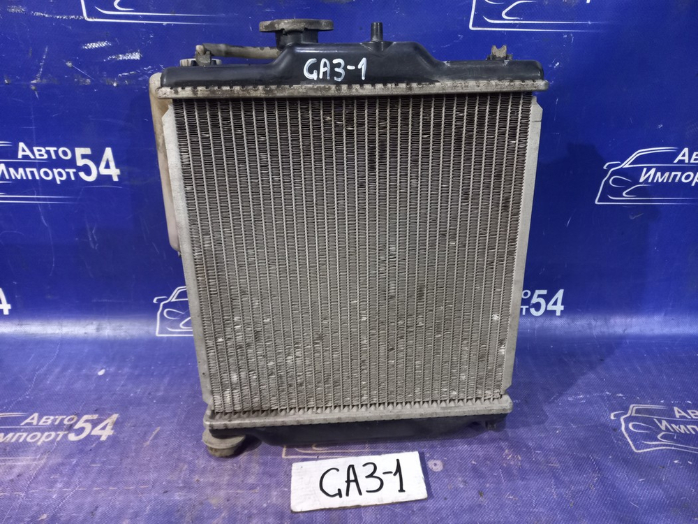 Радиатор двигателя Honda LOGO 1996