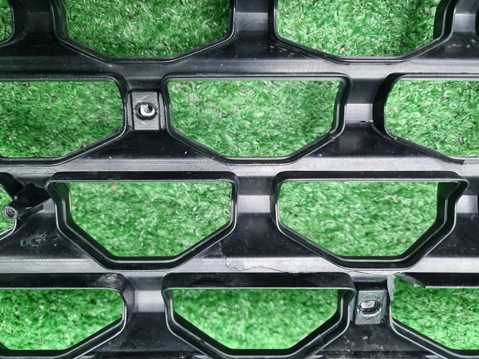 Решетка радиатора Hyundai Staria (2021-н.в.)