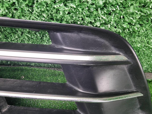 Решетка бампера правая Audi Q5 2 80A 17-20 S-line