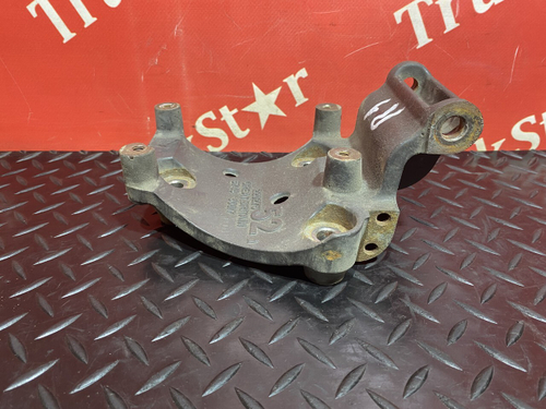 Кронштейн генератора