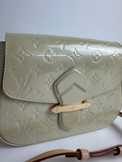 Сумка Louis Vuitton White Monogram Vernis Bellflower