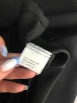 Платье для сдержанного и строгого образа, визуально на 44 размер, новое