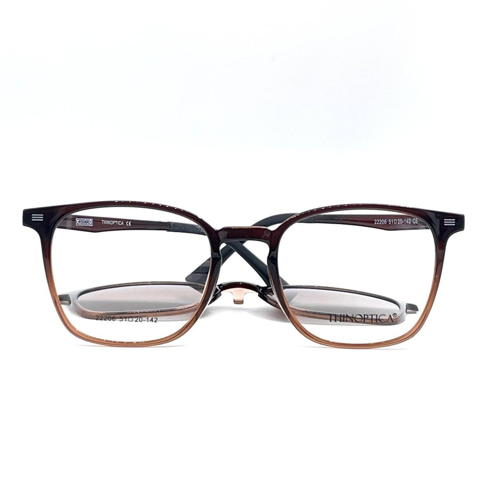 Оправа THINOPTICA с КЛИПОНОМ 22206 51*20*142 C5