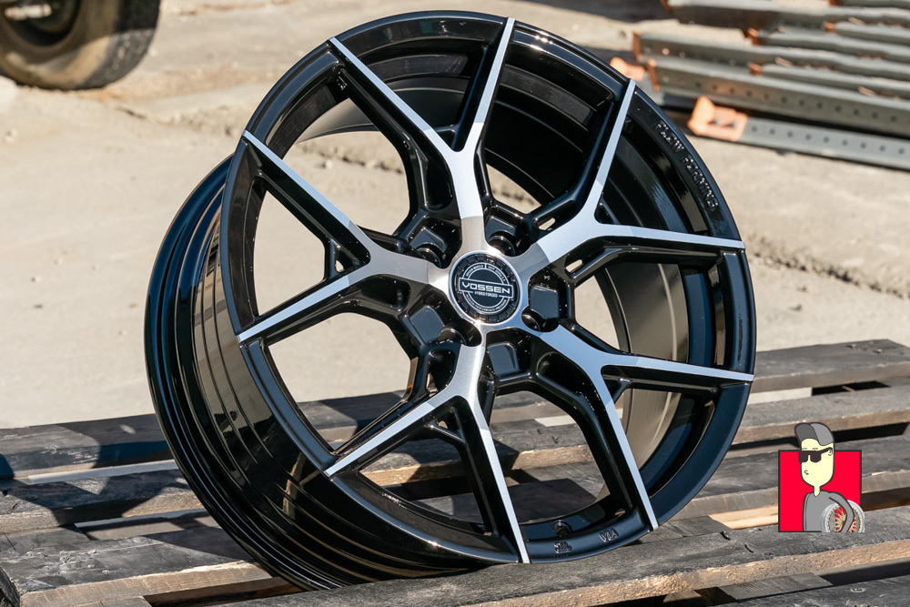 Комплект дисков Vossen HF-5 17x7.5 et35 4x100