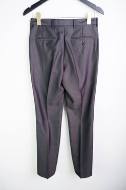 Костюм Magnify классический, визуально на 44 размер