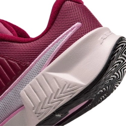 Женские теннисные кроссовки Nike Zoom GP Challenge Pro - team red/white/vast grey/black