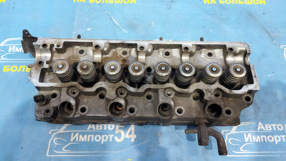 Головка блока цилиндров HYUNDAI STAREX 2003