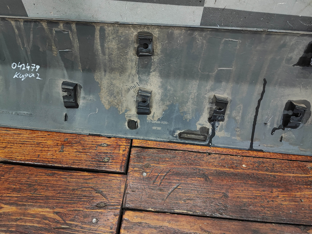 Накладка двери передней правой Ford Kuga 2 (CBS) 12-19 Б/У Оригинал 2104157