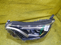 Фара левая Toyota Rav 4 CA40 (2015-2019) LED