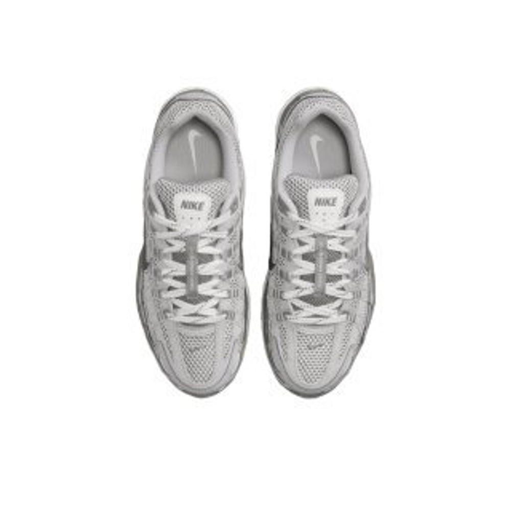 Кроссовки Nike P-6000