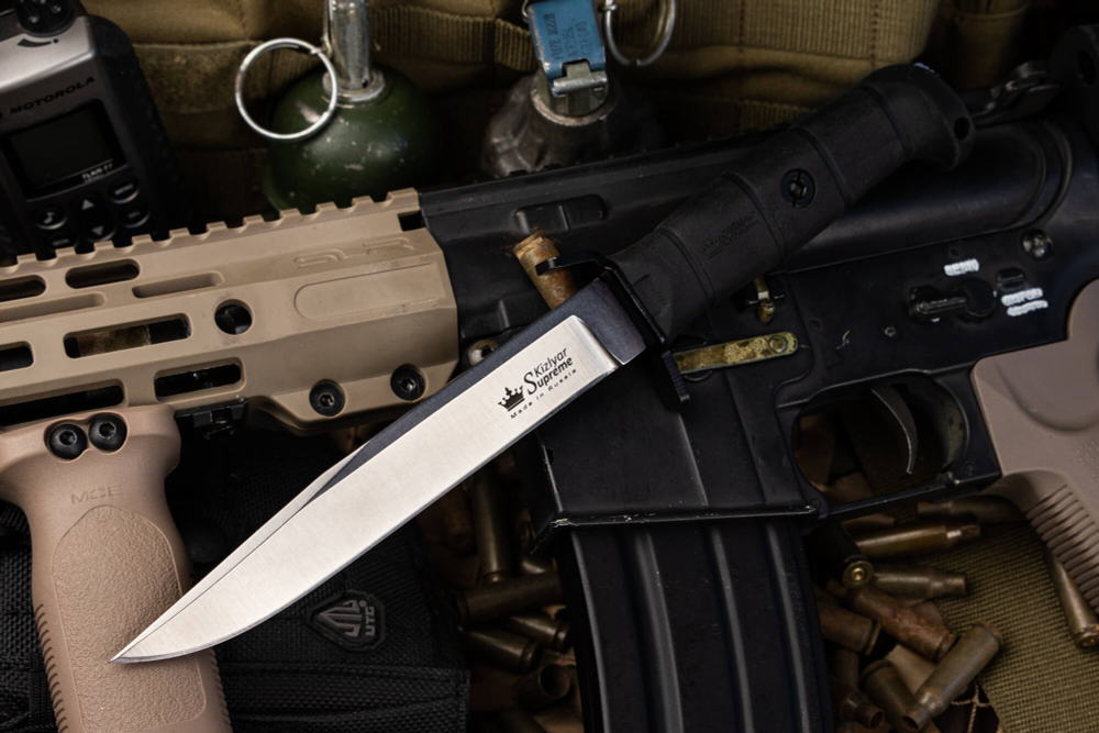 Нож Kizlyar Supreme VECTOR AUS-8 SW BKH PS (StoneWash, Black Kraton Handle, Polyamide Sheath)