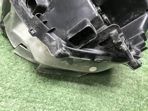Битая Фара правая Hyundai Santa Fe 4 TM 18-21 LED