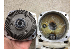 Угловая шлифмашина Makita GA 9020