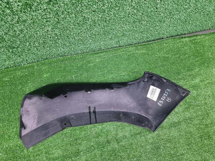 Накладка переднего бампера правая BMW X2 F39 17-23