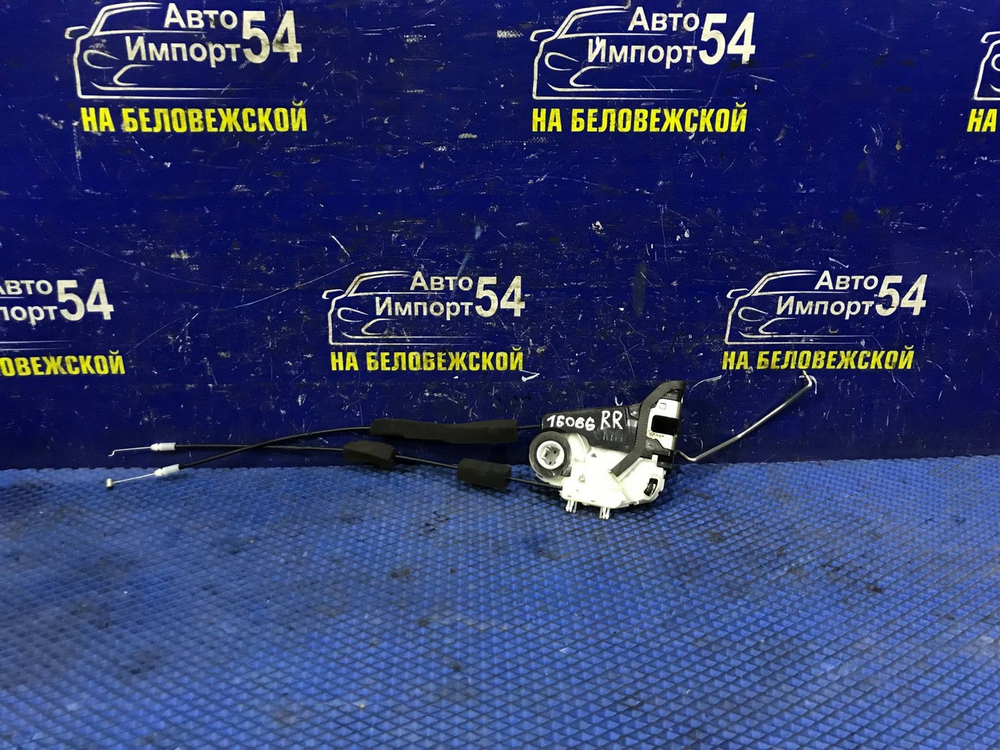 Замок двери задней правой Honda FIT 2013-2017